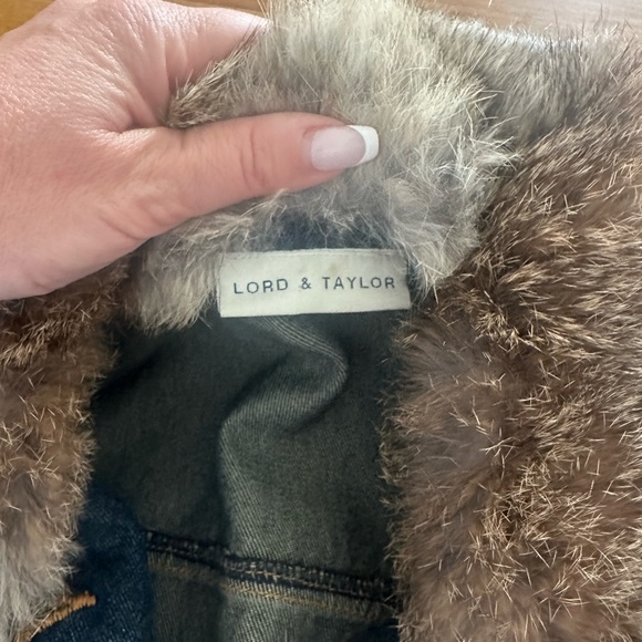 Ladies Jean and fur vest. Size large - Picture 2 of 5